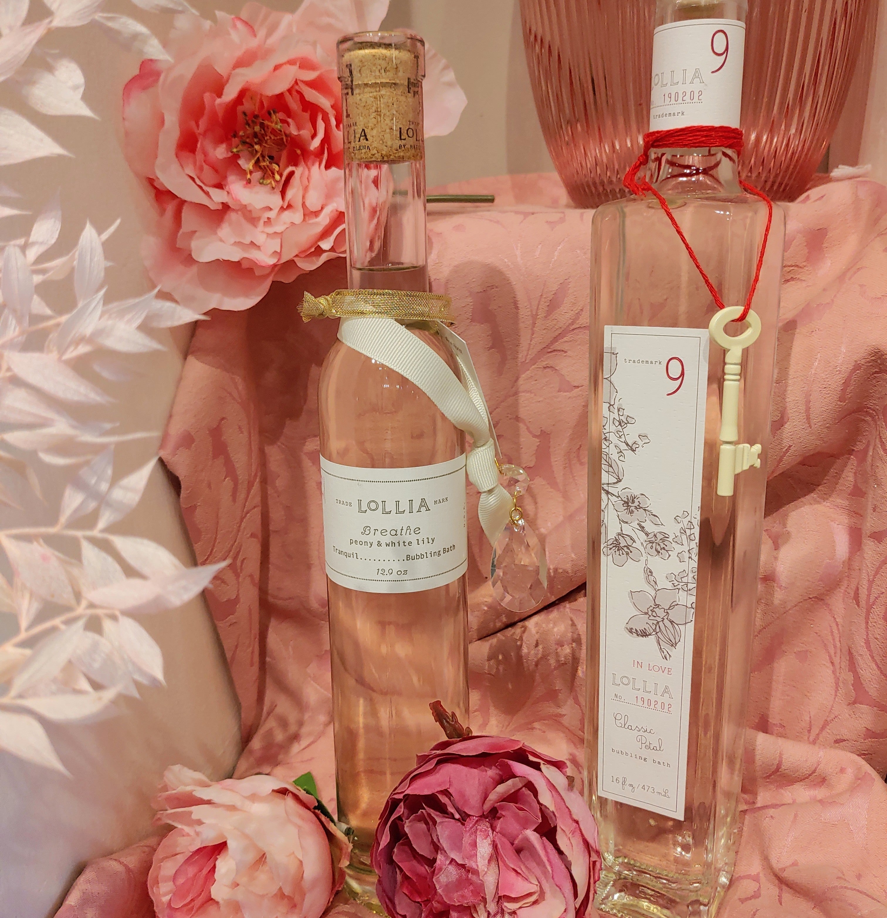 white lily bubble bath LOLLIA - Bubble Bath with Scent of Peony and White Lily