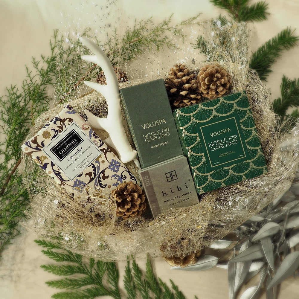 Luxury Holiday Gift Basket